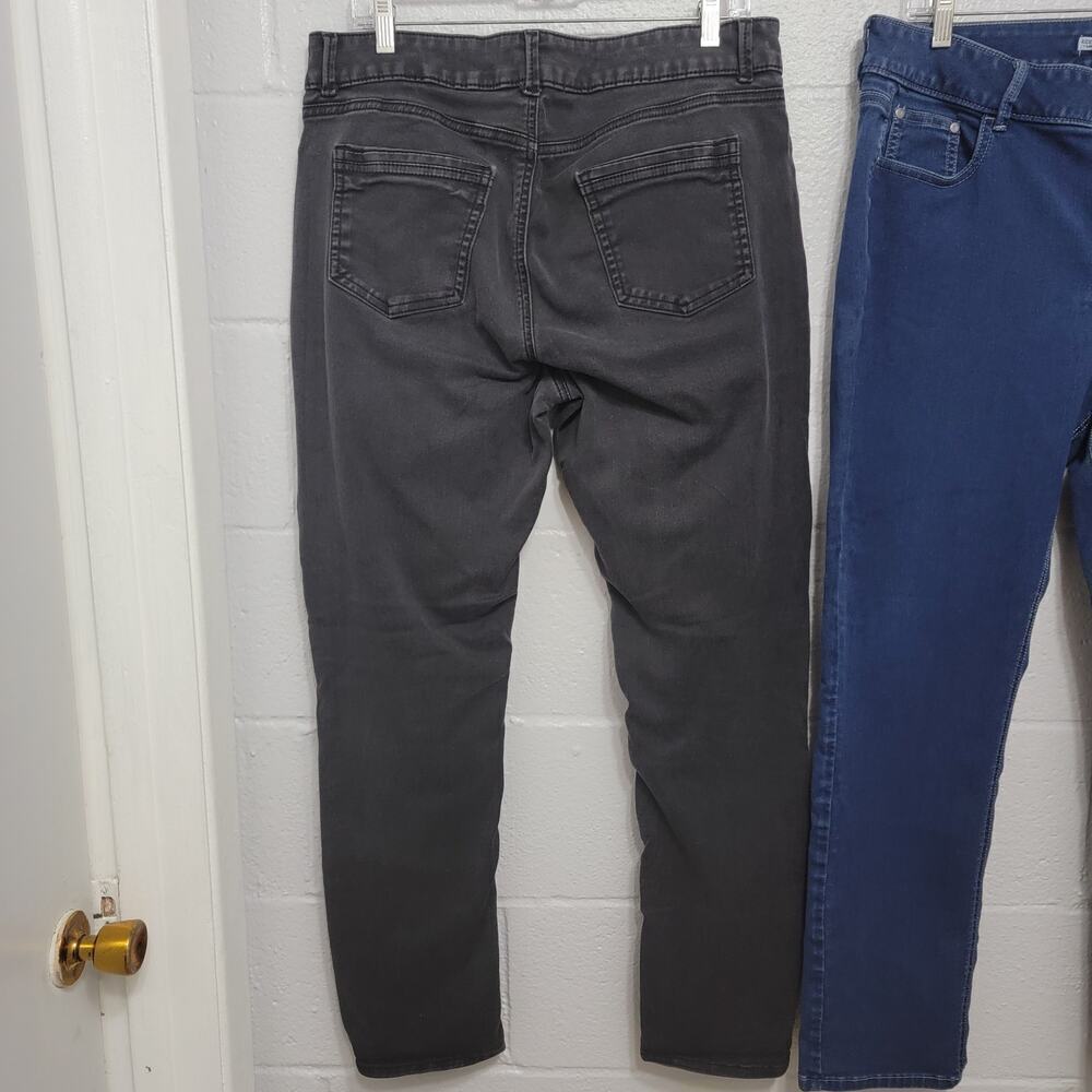 Lee Riders Midrise Skinny Jeans, Set of 2 pairs in size 18M - Picture 10 of 16